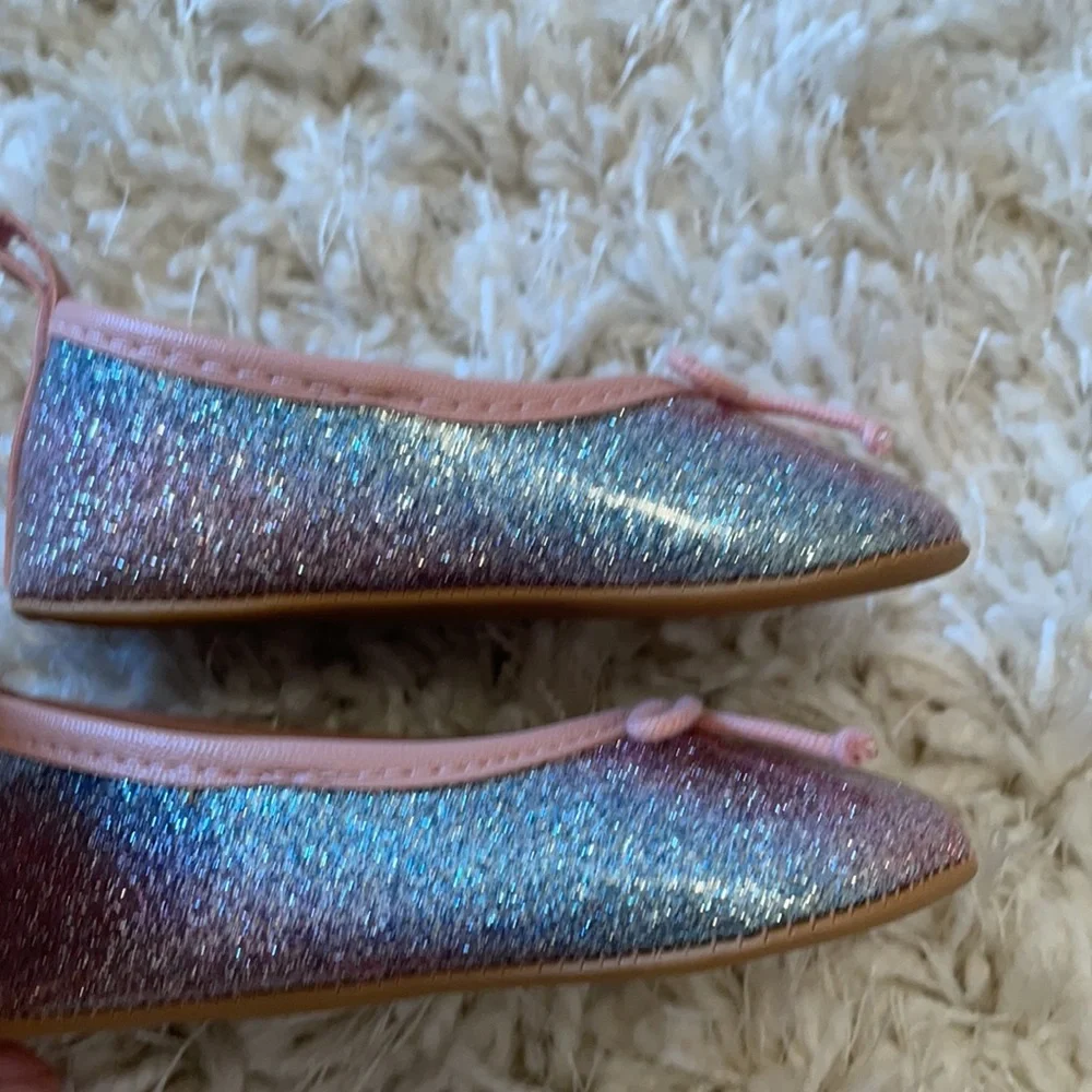 NWOT Old Navy Baby Girls Sparkly ballet flats!!!
